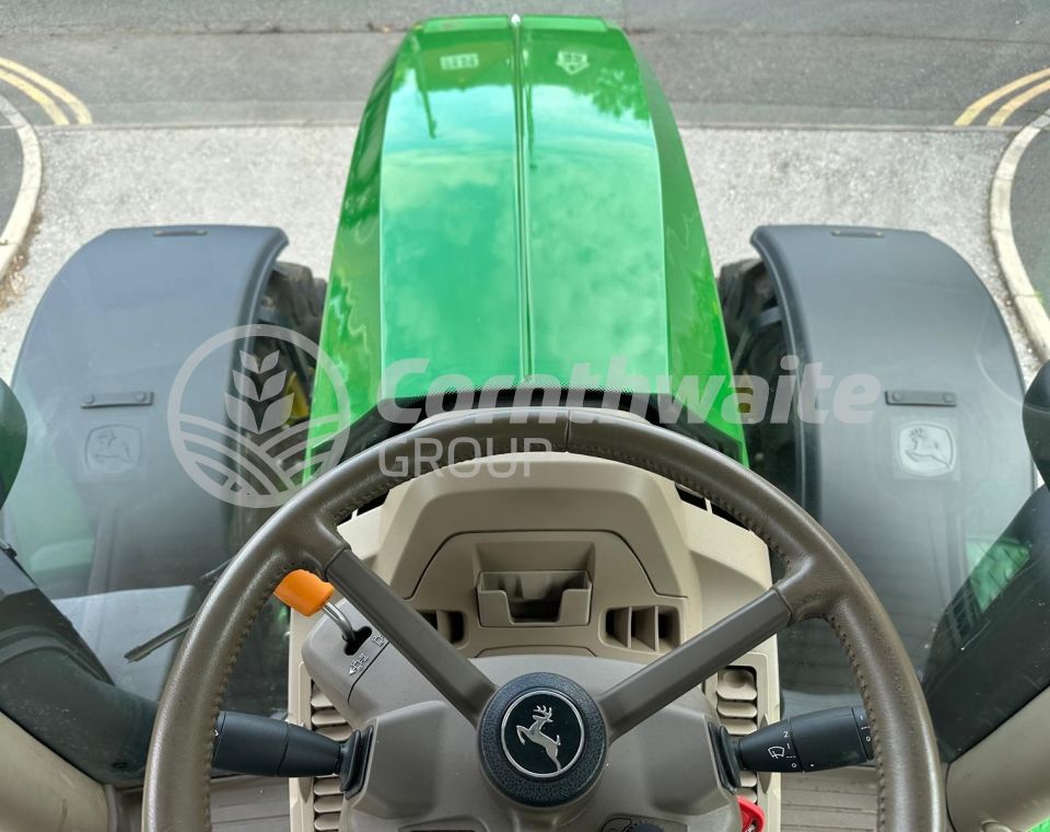 John Deere 6R 250