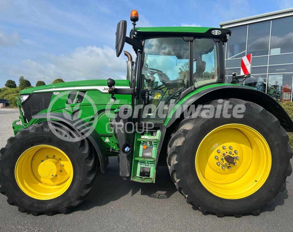 John Deere 6R 145