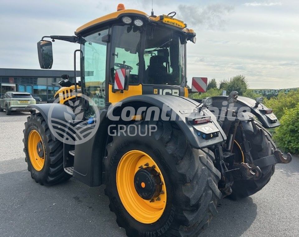 JCB Fastrac 4220