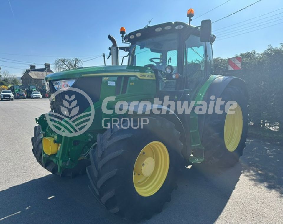 John Deere 6R 195