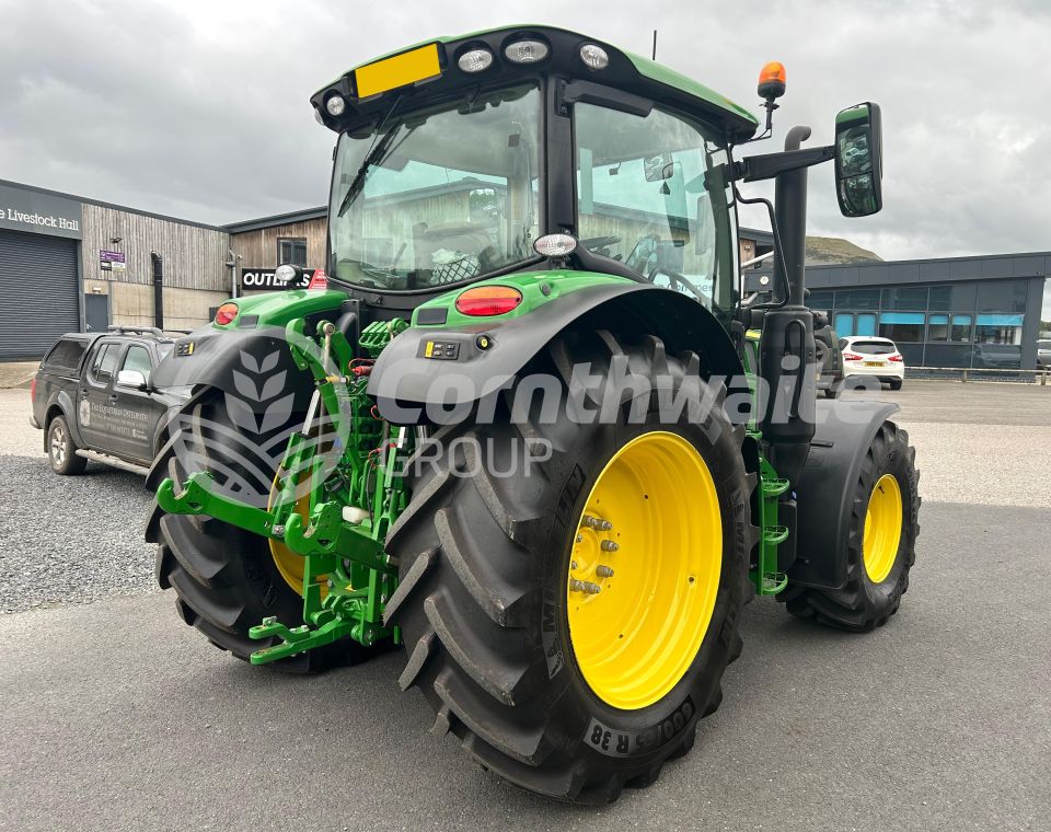 John Deere 6R 130