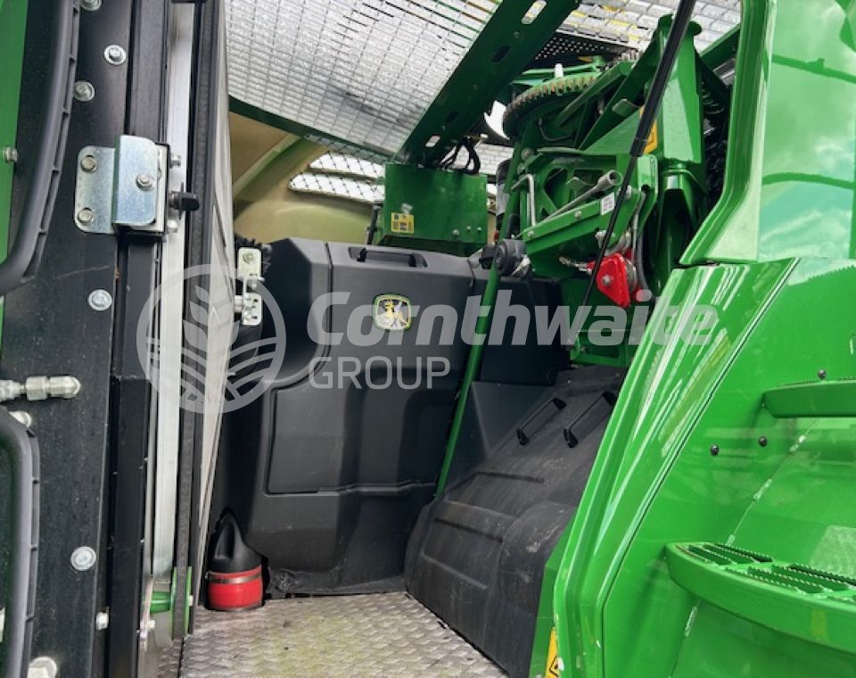 John Deere 8500