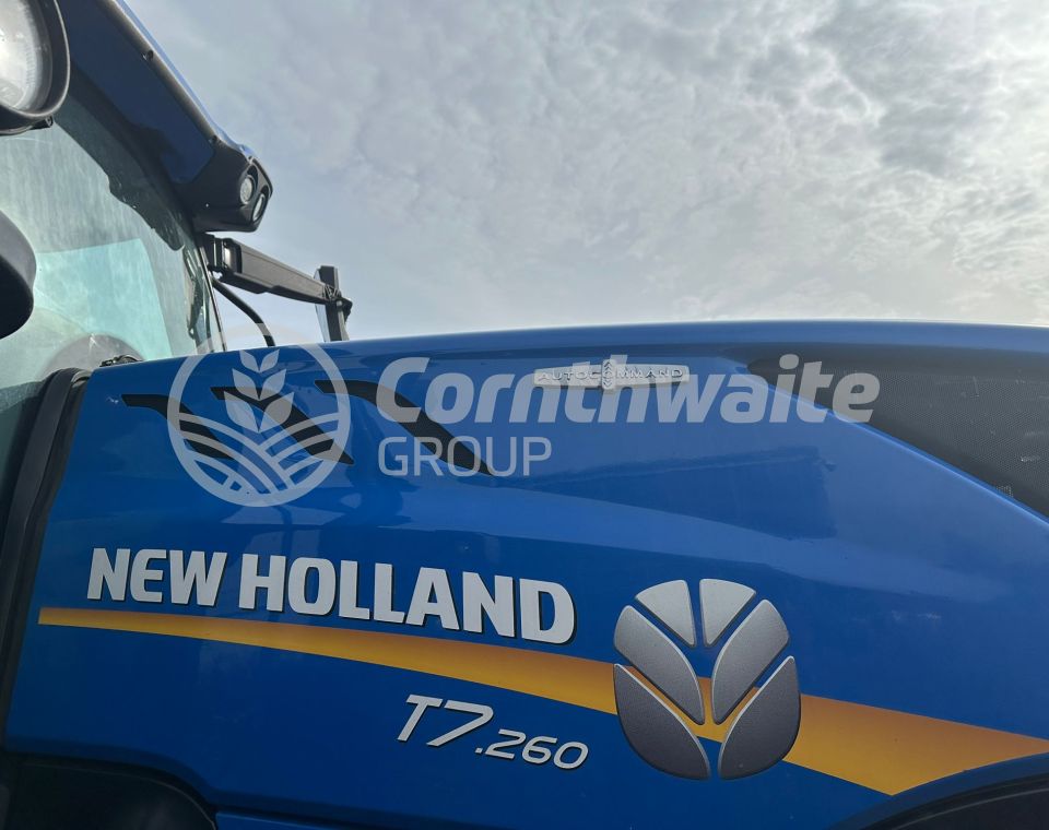 New Holland T7 260