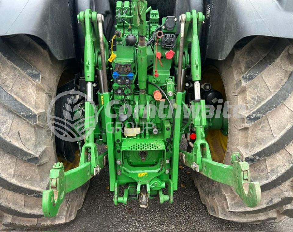 John Deere 6R 145