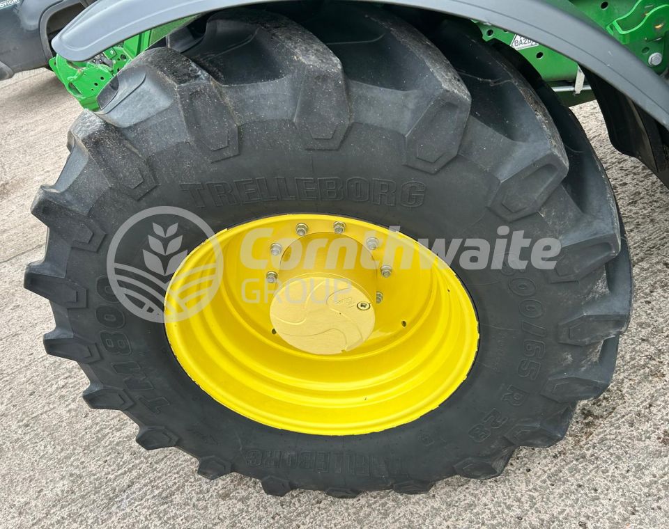 John Deere 6155R