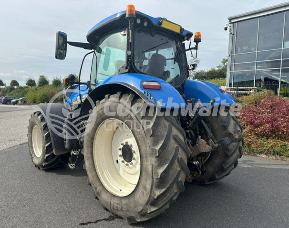 New Holland T7 260