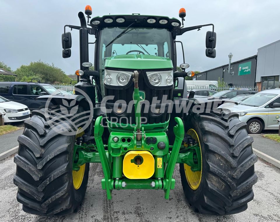 John Deere 6155R