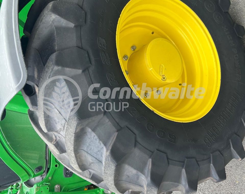 John Deere 6250R