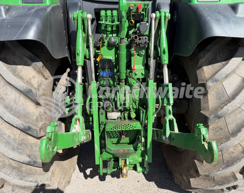 John Deere 6R 155