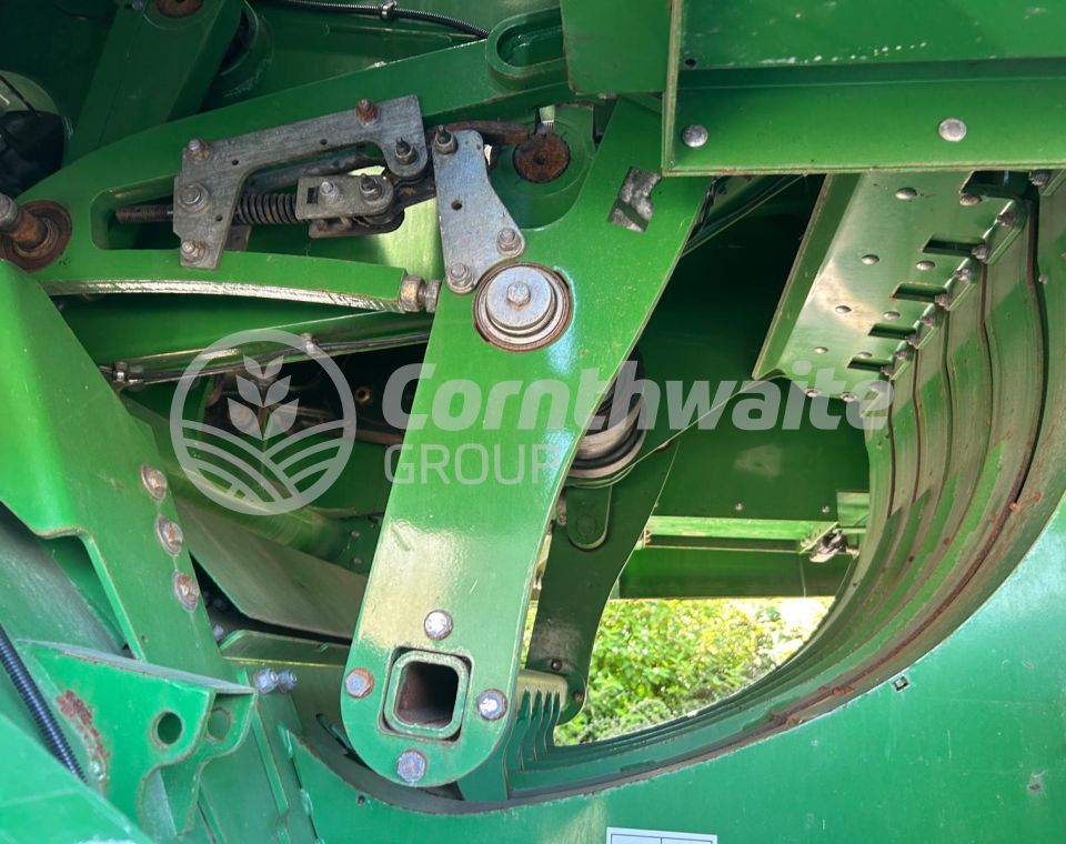 John Deere L1533