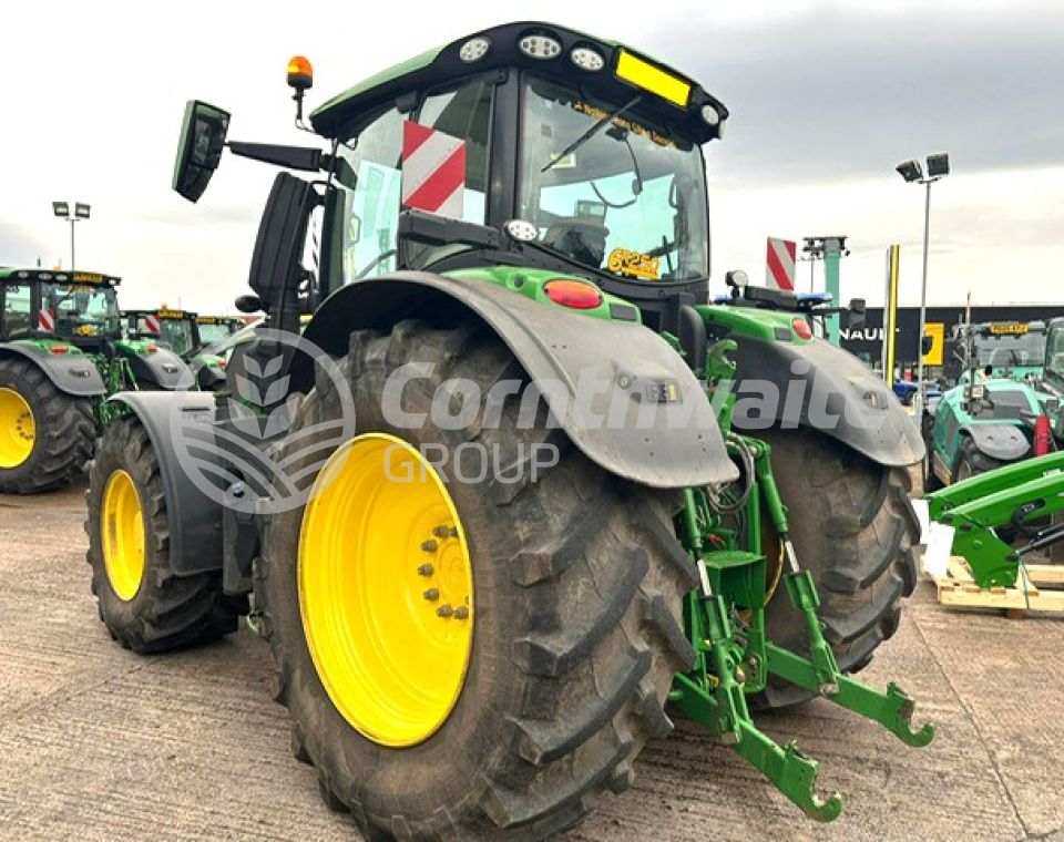 John Deere 6R 250