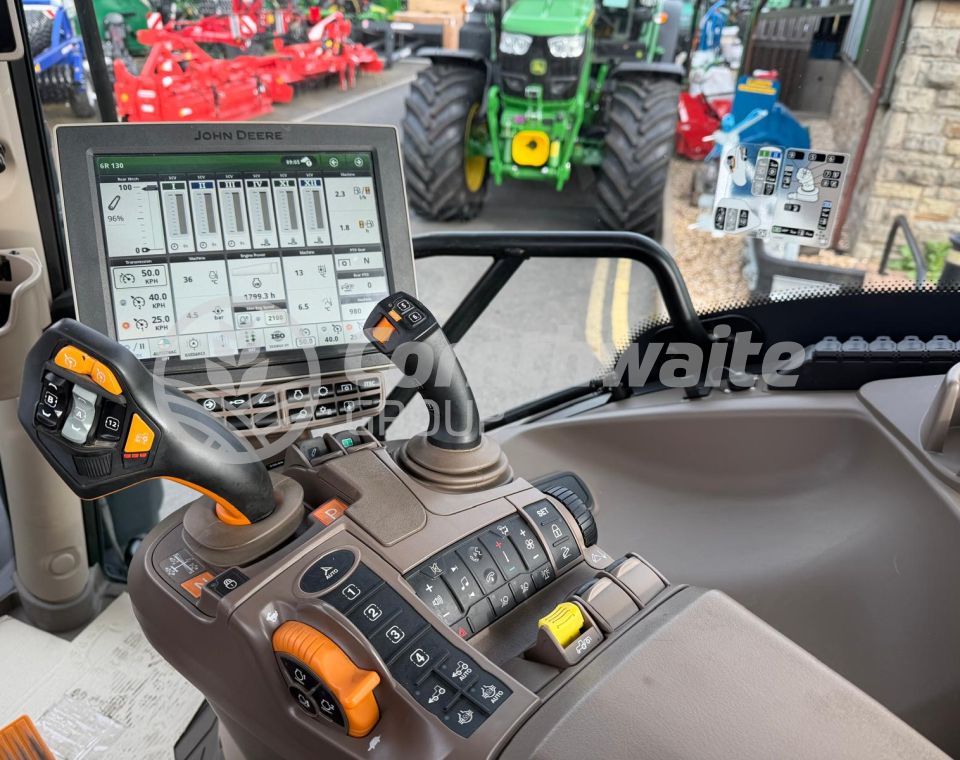 John Deere 6R 130