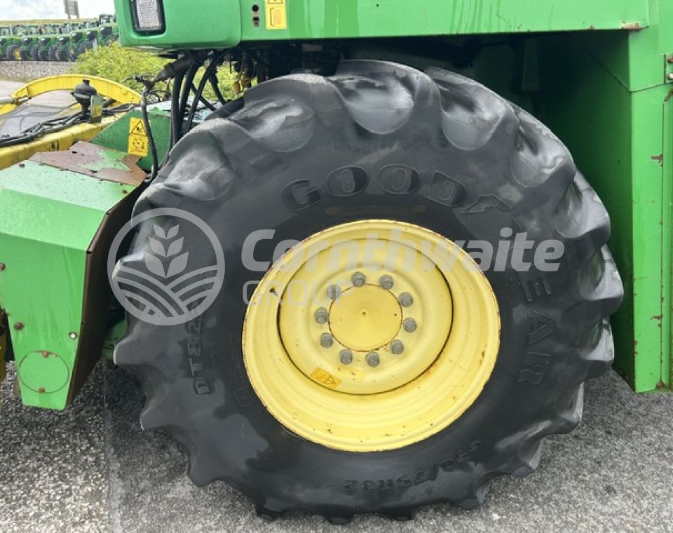 John Deere 7450