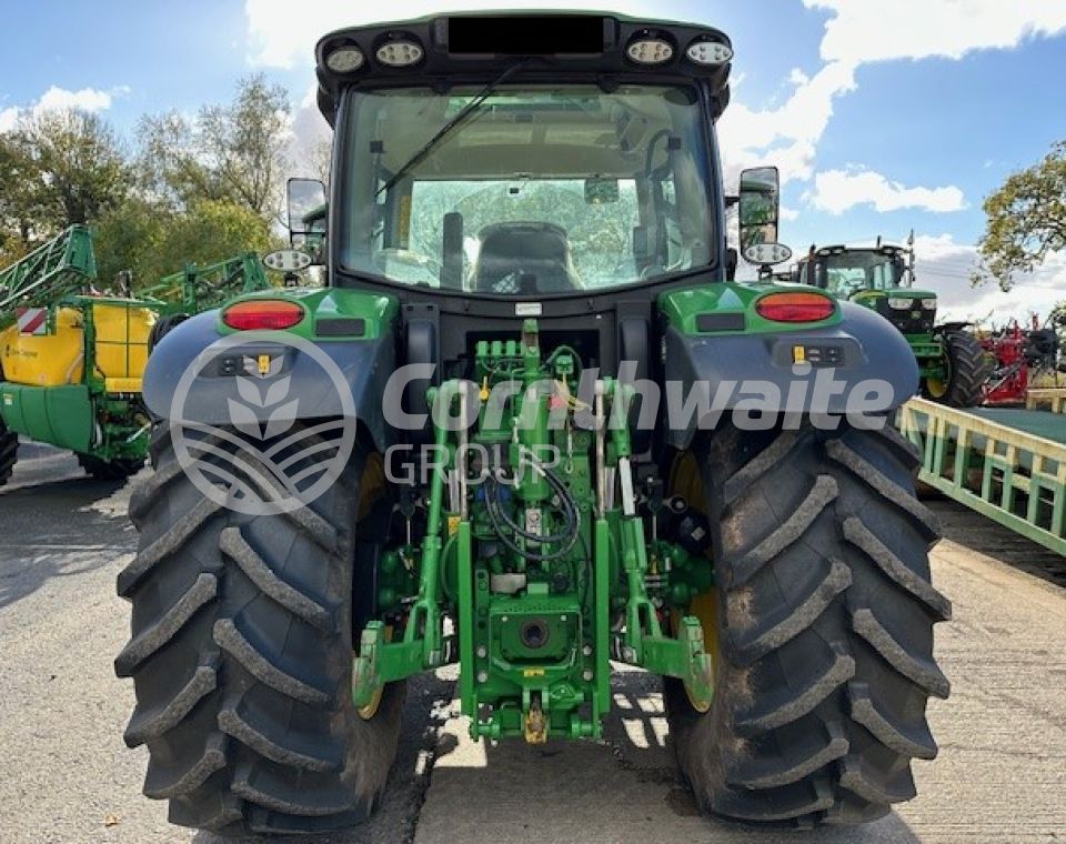 John Deere 6R 150