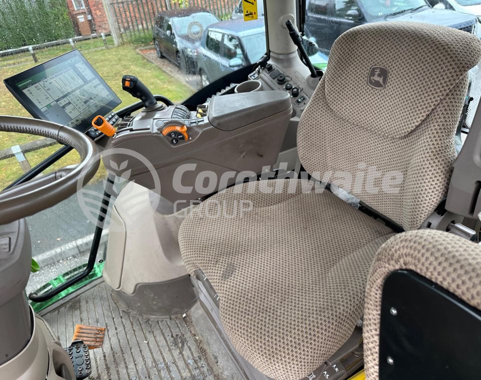 John Deere 6R 185