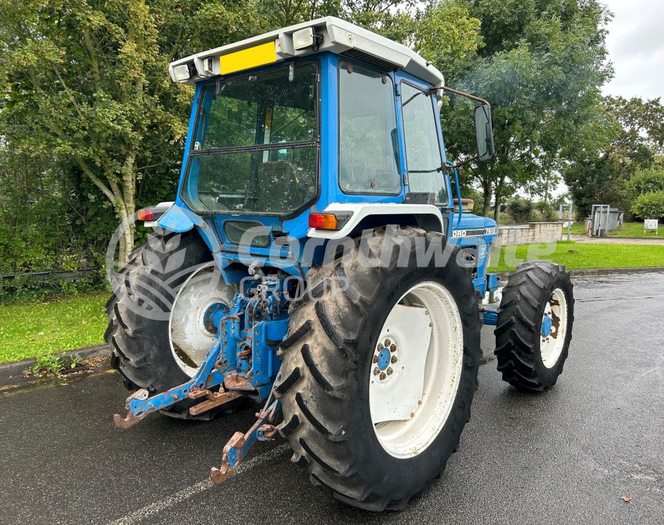 Ford 7810