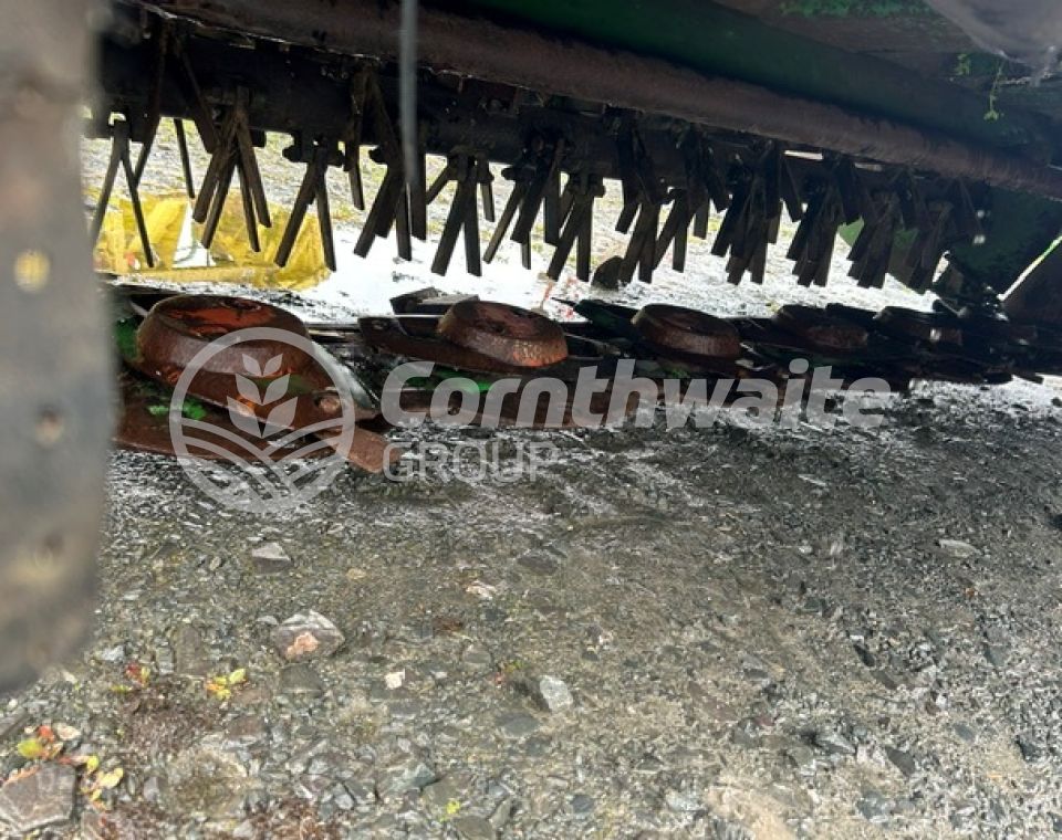 John Deere CC388