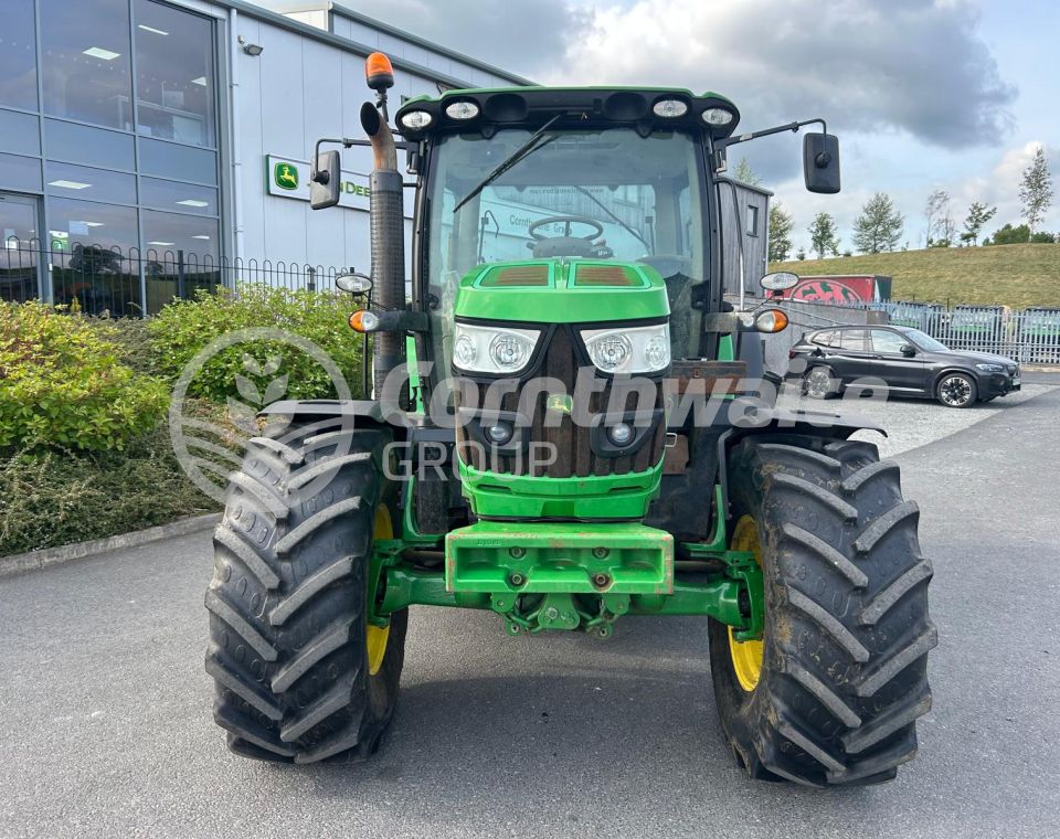 John Deere 6125R