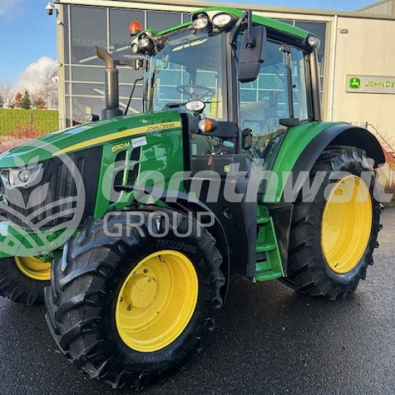 John Deere 6110M