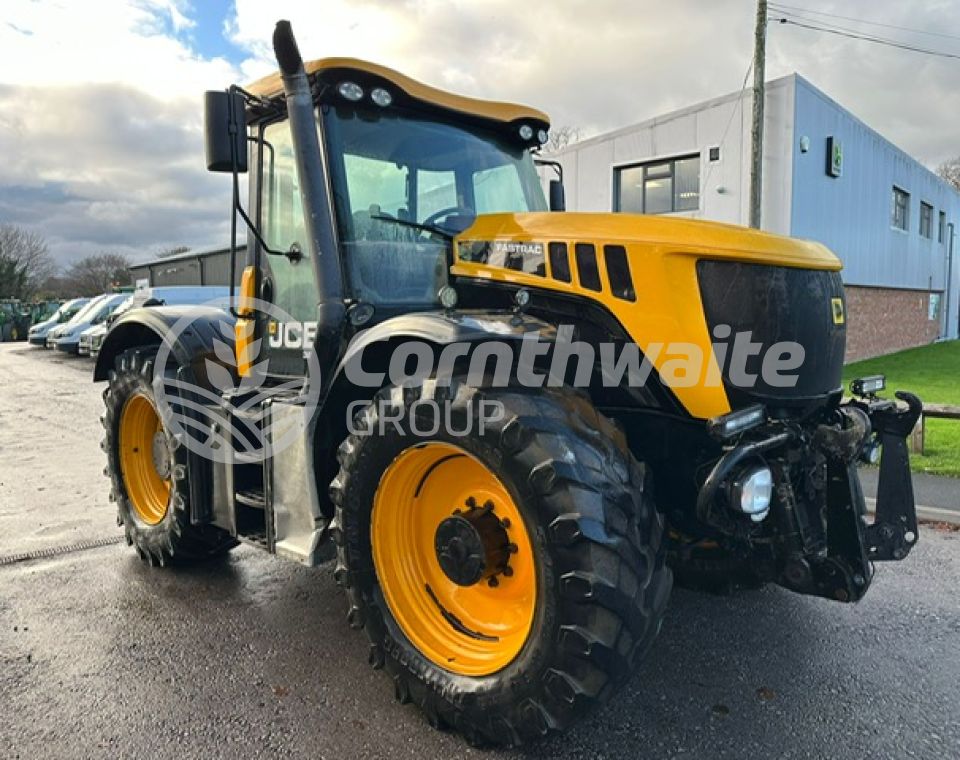 JCB Fastrac 3230