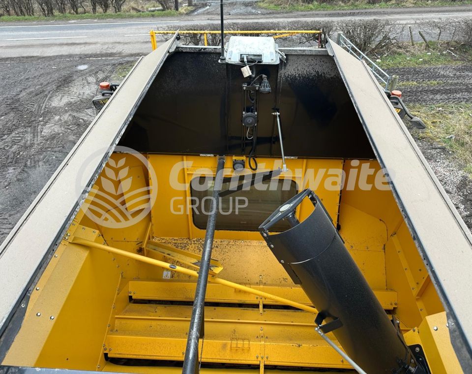 New Holland CX8.80 Combine Harvester
