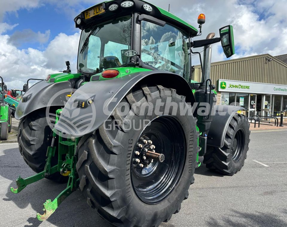 John Deere 6R 185