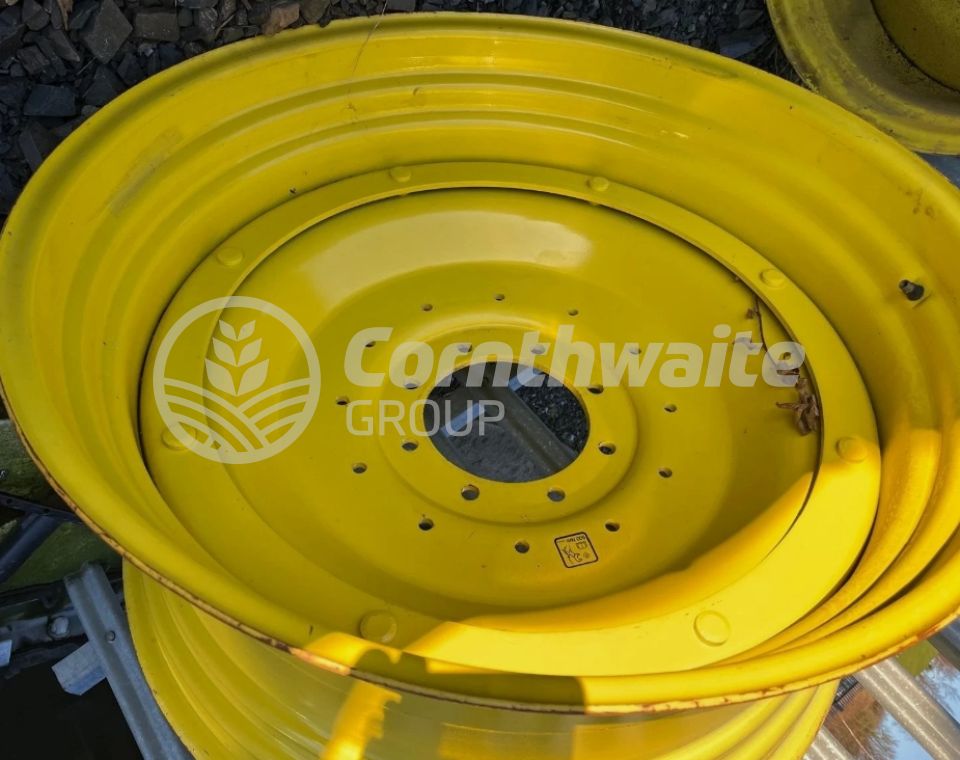 John Deere 18x38 Adjustable Rear Wheels 8-275 Fixing