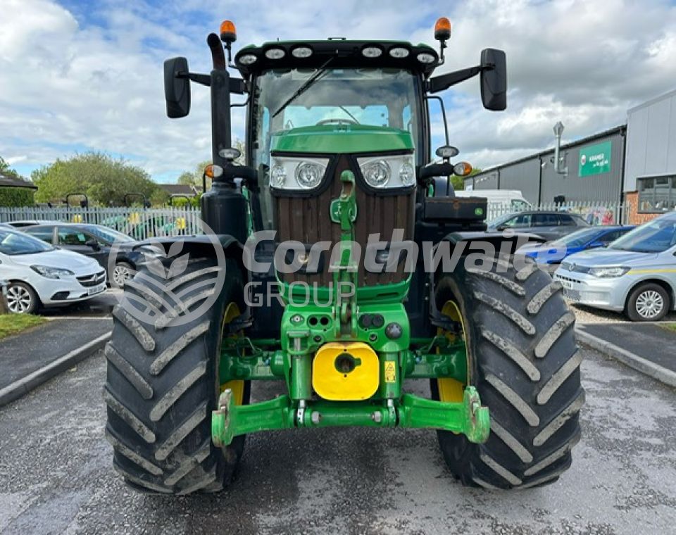 John Deere 6175R