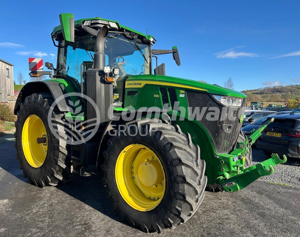 John Deere 7R 330