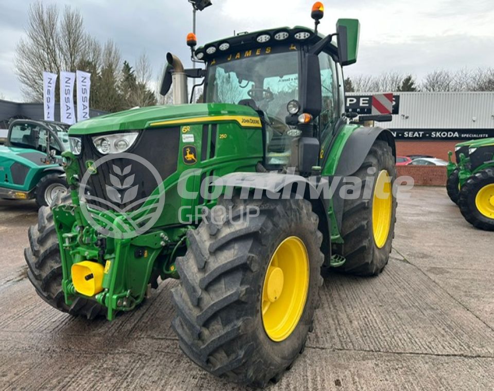 John Deere 6R 250