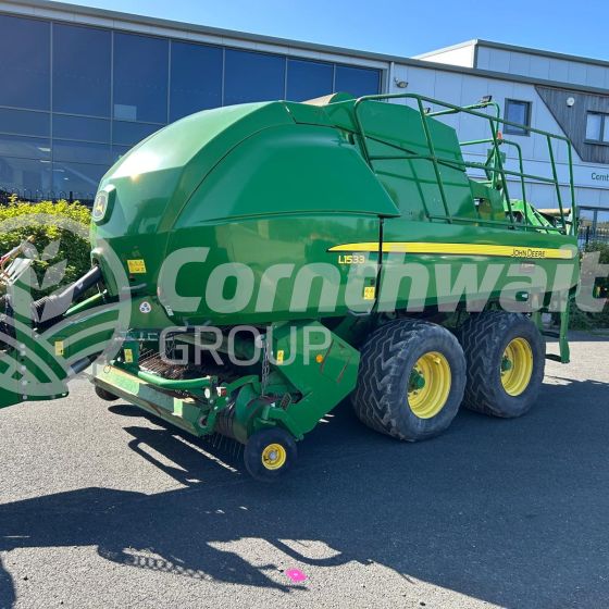 John Deere L1533