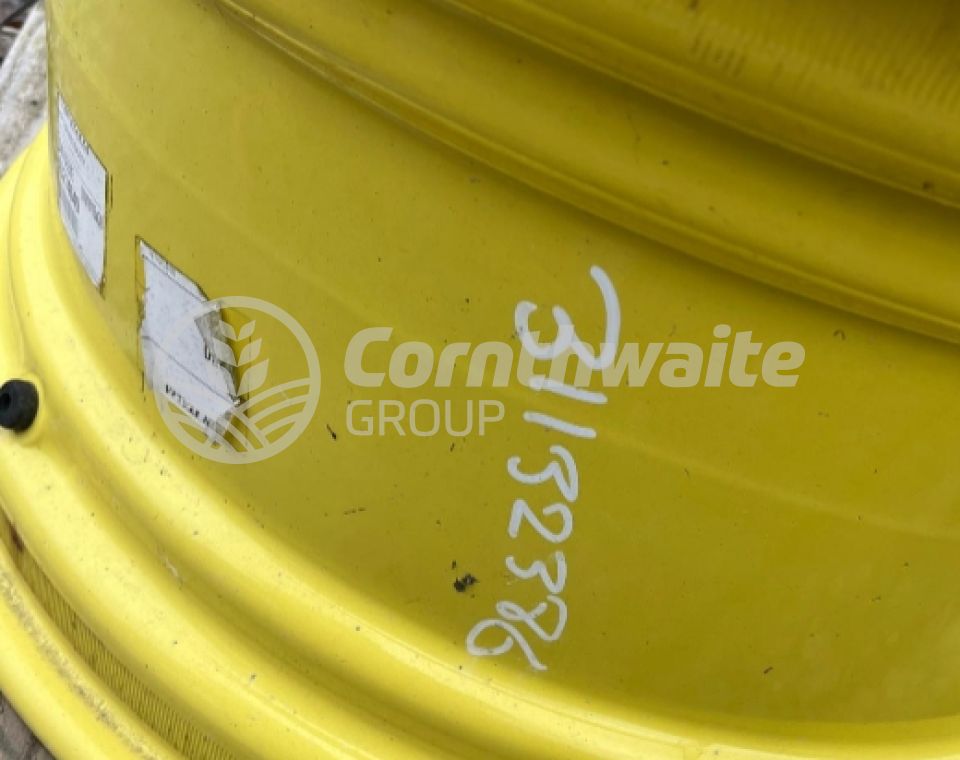 John Deere 15x30 Solid Wheel Rim