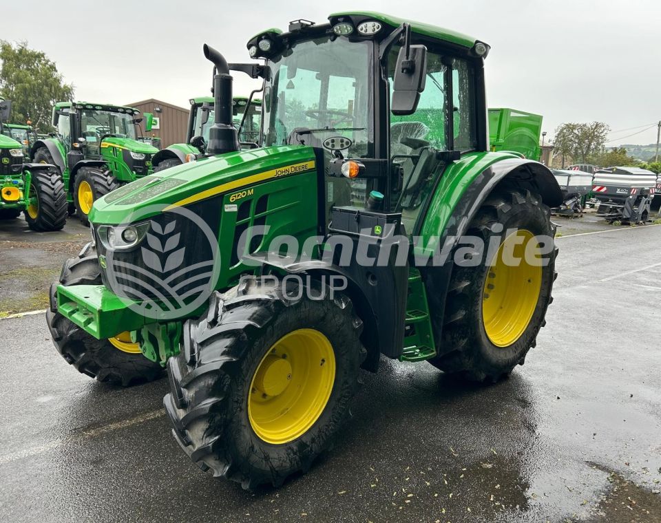 John Deere 6120M
