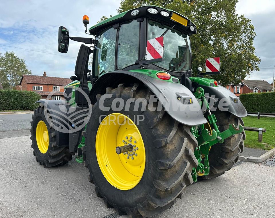 John Deere 6R 250