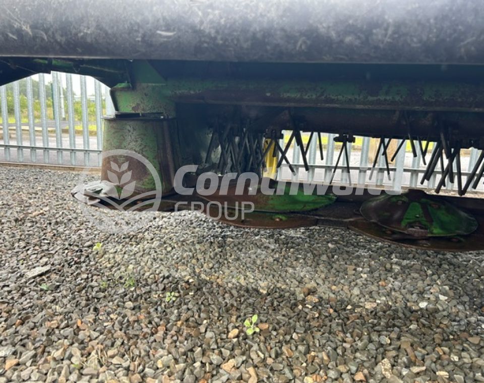 John Deere 1365 Trailed Mower Conditioner