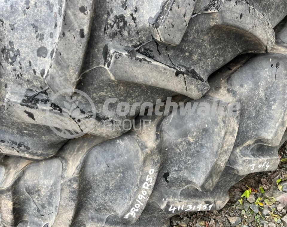 John Deere Row Crop Wheels 380/90R50 and 380/85R34