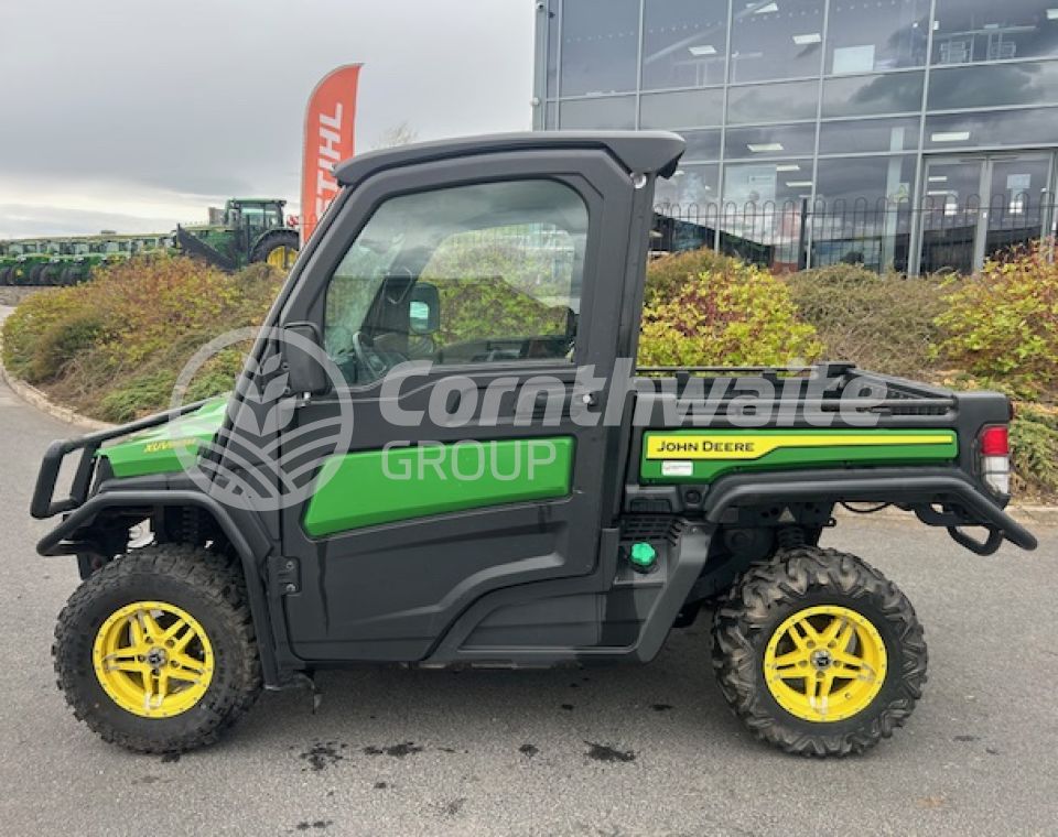 John Deere 865M