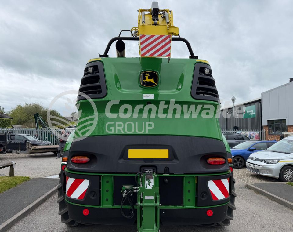 John Deere 8600i
