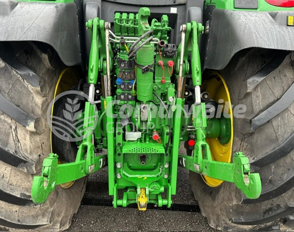 John Deere 6R155