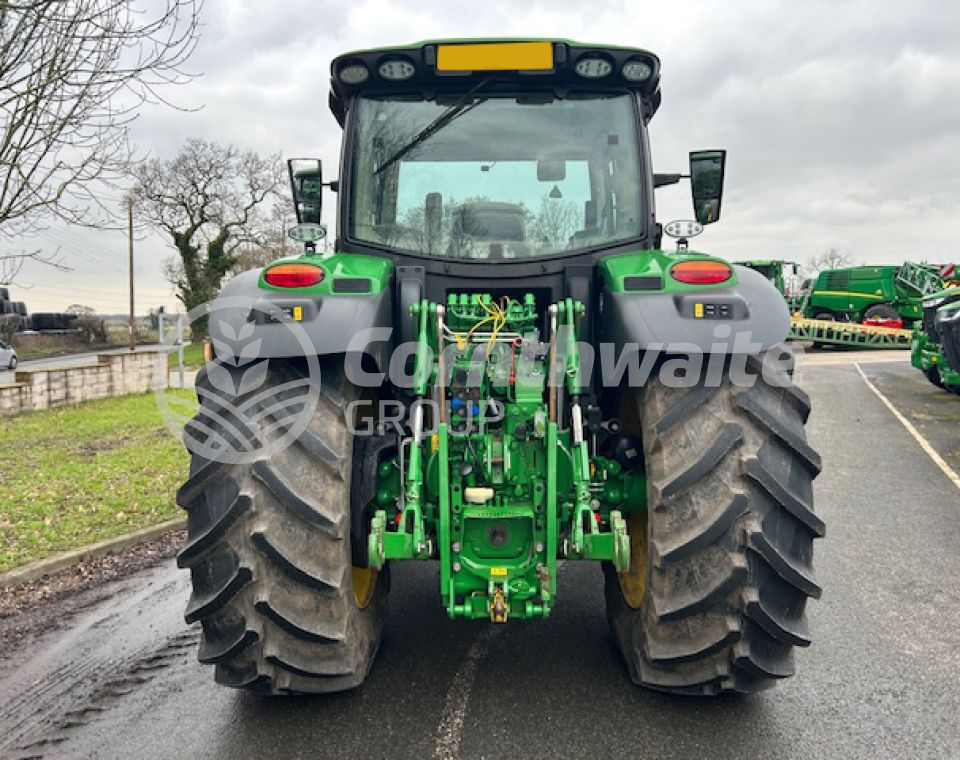John Deere 6R 155