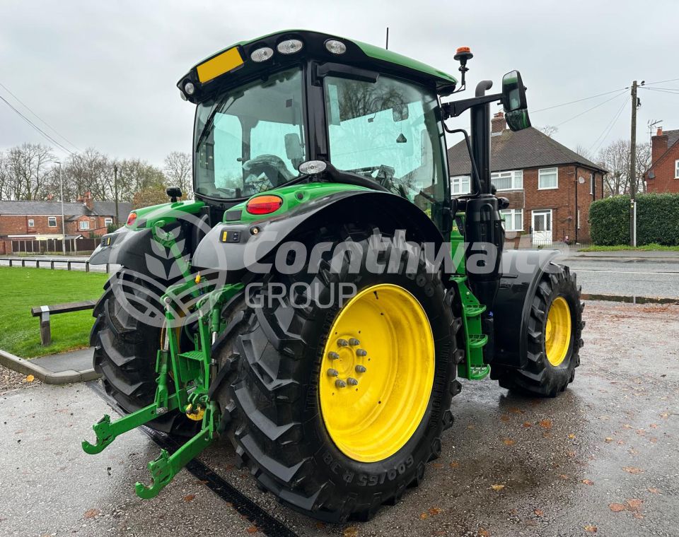 John Deere 6R 130