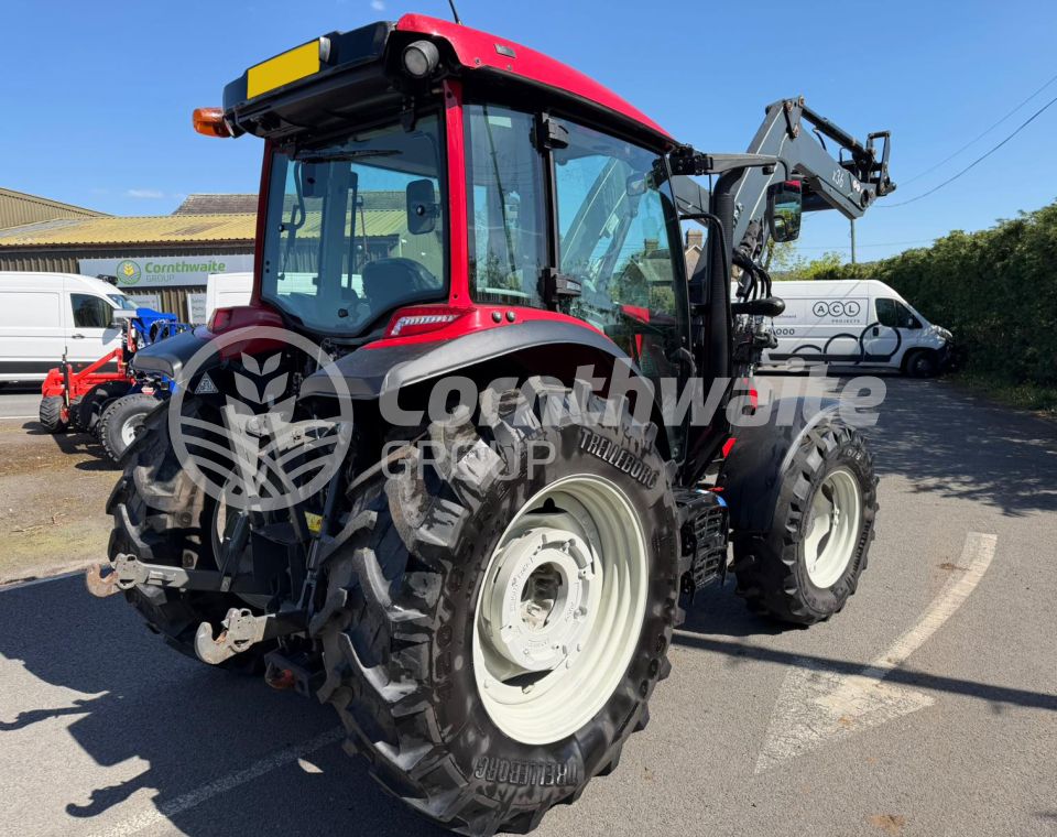 Valtra A95