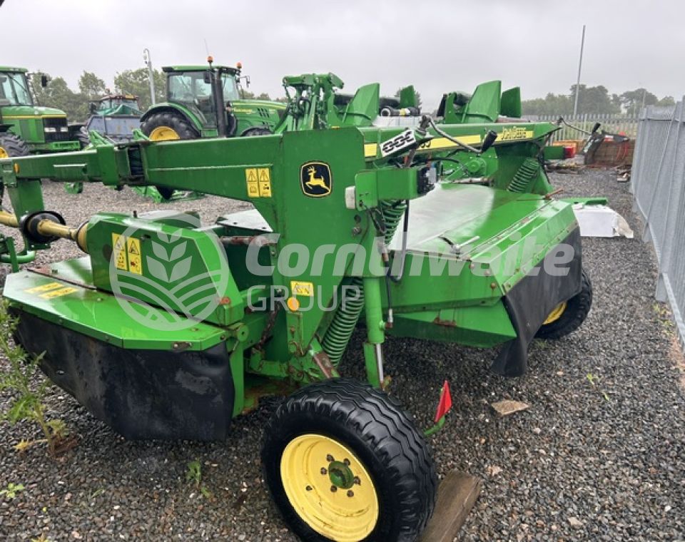 John Deere 1365 Trailed Mower Conditioner