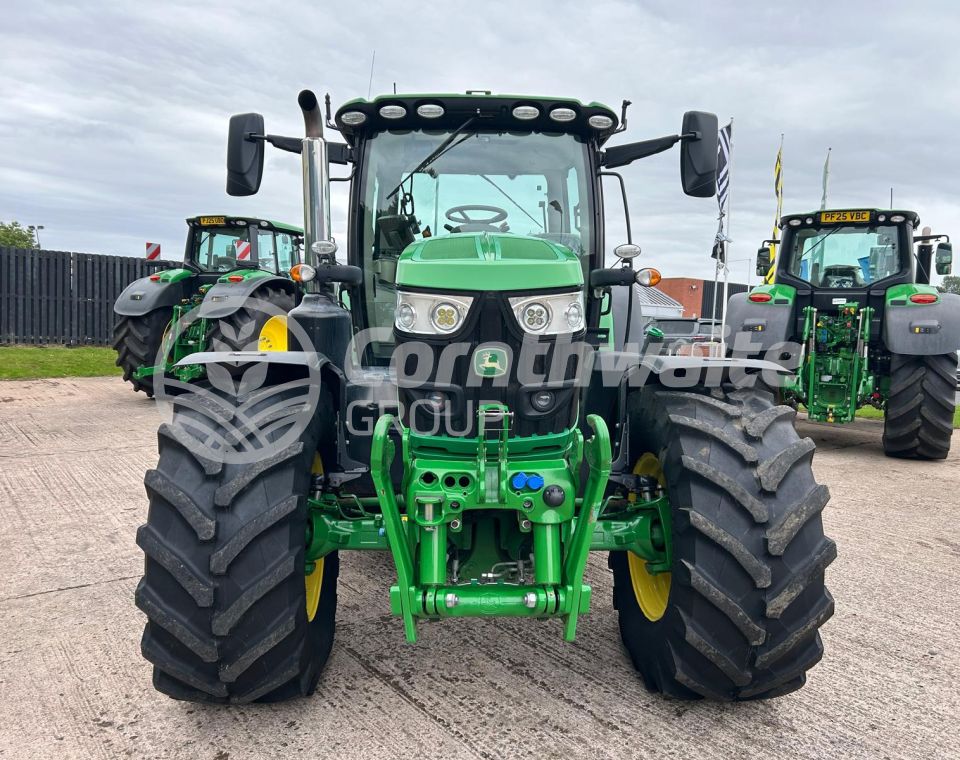 John Deere 6155R