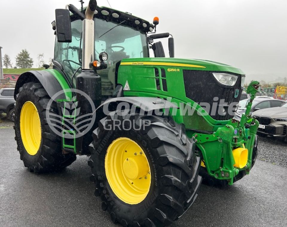 John Deere 6250R