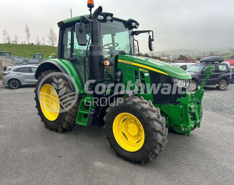 John Deere 6100M