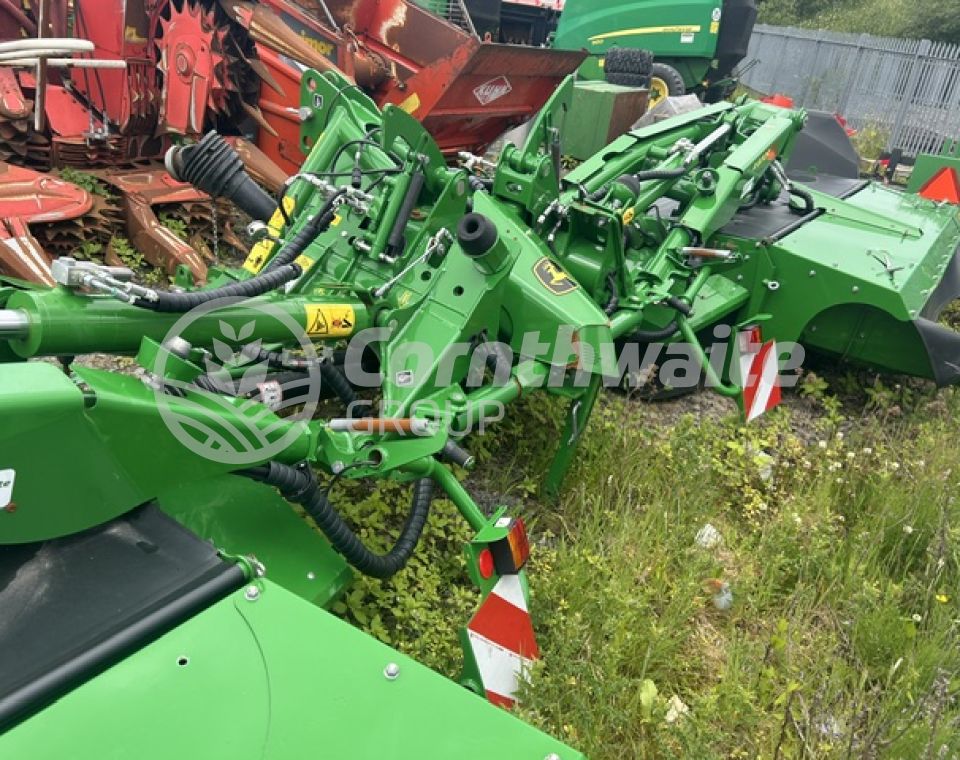 John Deere R870R
