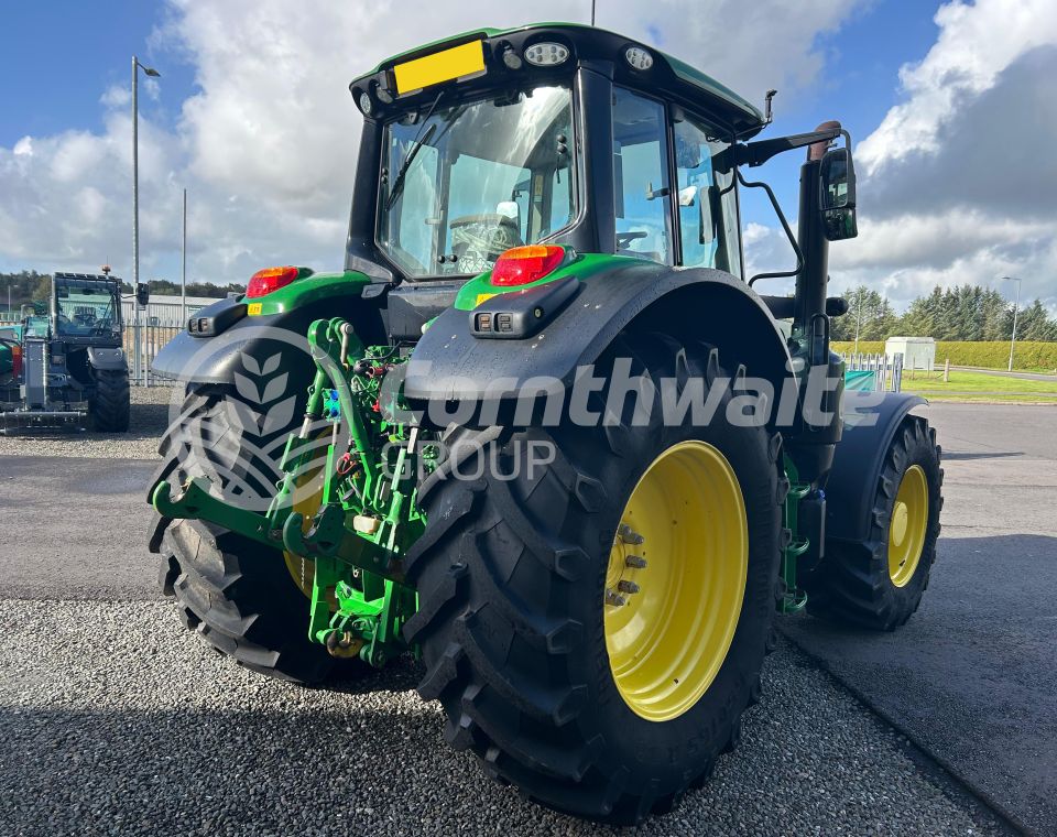John Deere 6155M