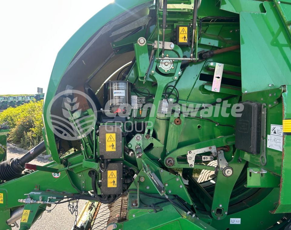 John Deere L1533