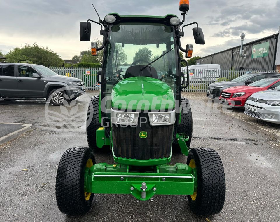John Deere 4066R